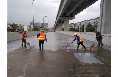  聚天門冬氨酸酯脲防水涂料在成渝高速入城段 改造工程-橋梁橋面防水工程中的應(yīng)用